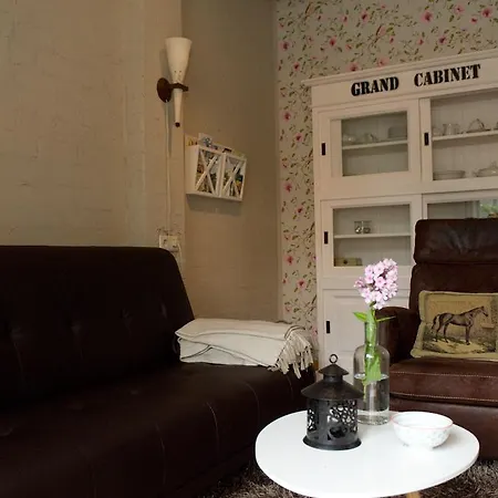 Bed & Breakfast Dorpstraat44 Bergeijk