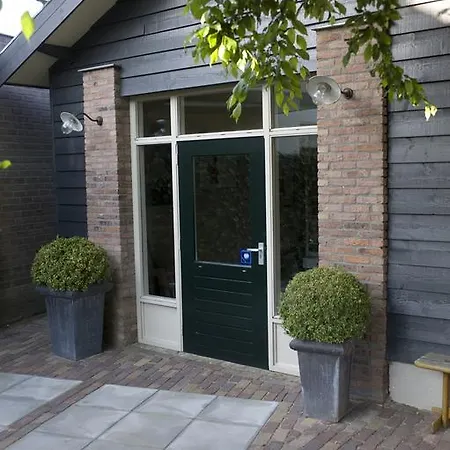 Bed & Breakfast Dorpstraat44 Bergeijk